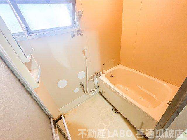 ガーデンハイツナカムラの浴室