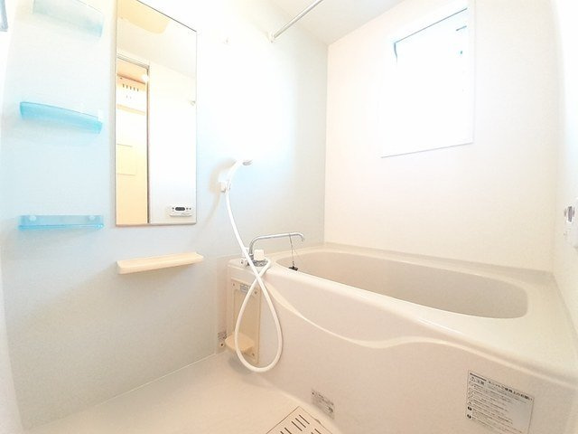 ロベスト・イリーデⅣの浴室