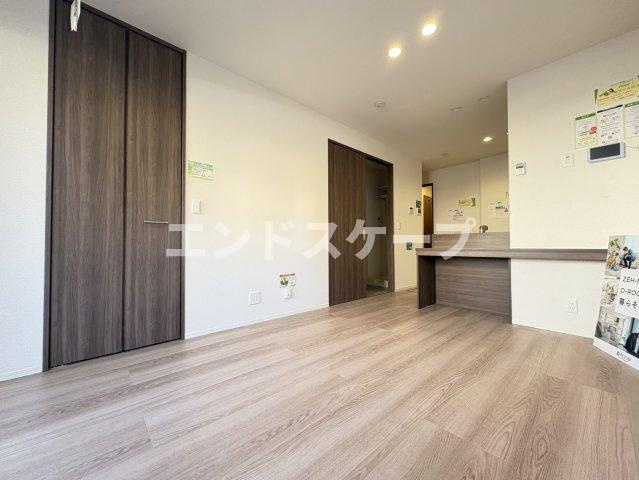 La Maison 表町の居間・リビング|高崎、前橋のお部屋探しはエンドスケープまで！お客様の理想お聞かせ下さい♪