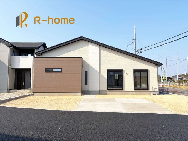 水戸市元吉田町14期　新築戸建て　2号棟の外観|ご予約を頂ければ、『平日』はもちろん『早朝』や『夜間』もご見学可能です♪お気軽にお申し付けください♪