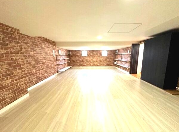 長久手市東浦戸建の居間・リビング