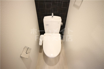 【トイレ】 | サムティ夕凪LUKSUS | 落ち着いた色調のトイレです