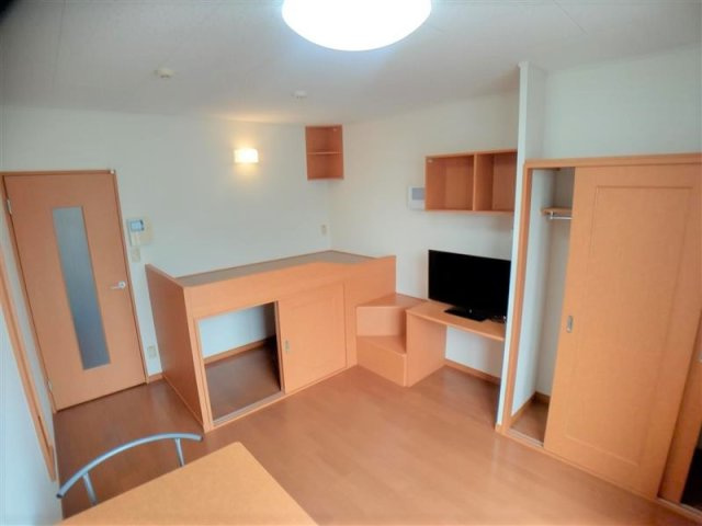 【居間・リビング】 | レオパレスこころ | 設備・仕様は号室により異なる為、現況を優先致します。