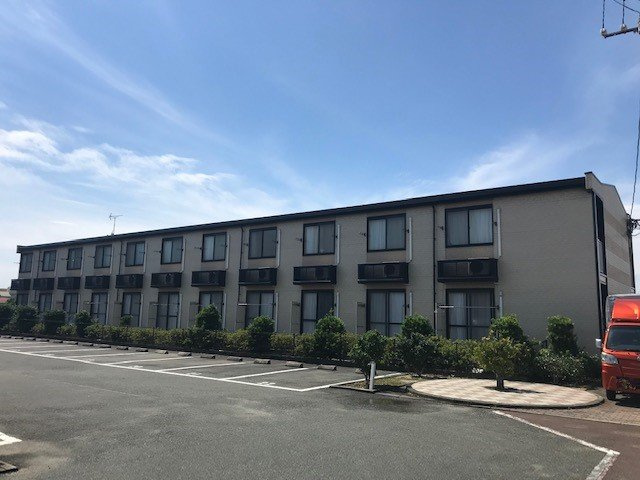 【外観】 | レオパレススリーアーチⅡ