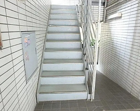 サンハイツのエントランス