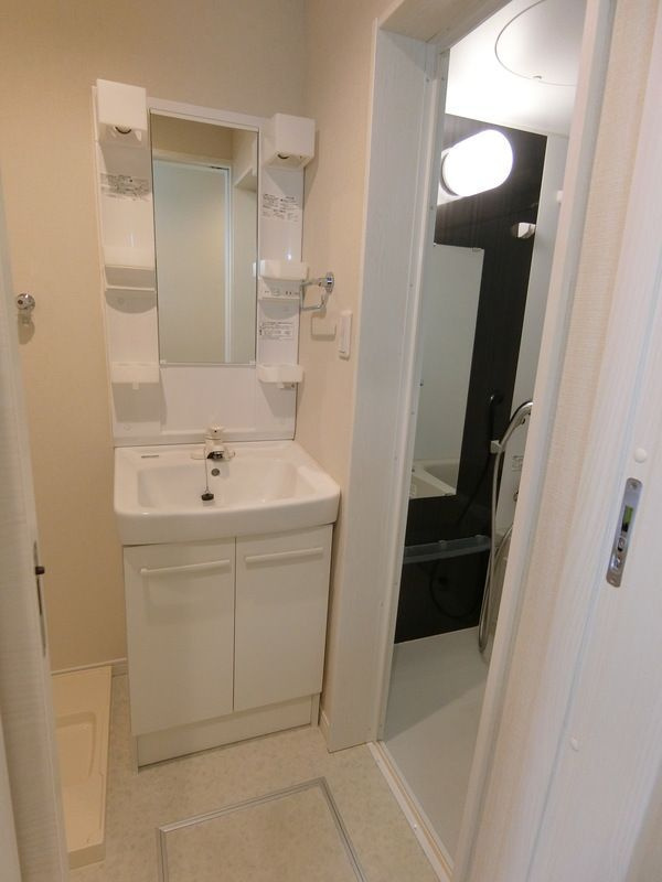 ソフィアビレッジ平井の洗面所