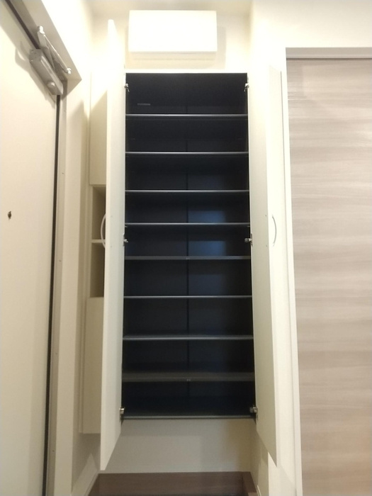 コンフォート瓜破Ⅱの収納|コンフォート瓜破Ⅱ　シューズボックス