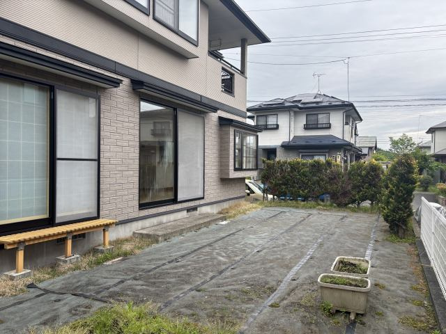 滝沢市湯舟沢222-263のバルコニー