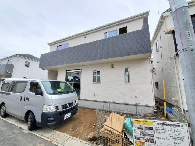 三郷市　戸ケ崎5丁目　新築戸建　全9棟