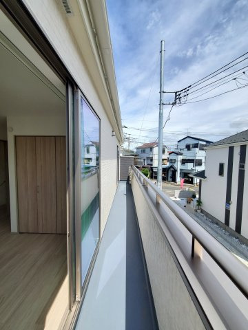 三郷市　戸ケ崎5丁目　新築戸建　全9棟のバルコニー|お洗濯にも便利なバルコニー