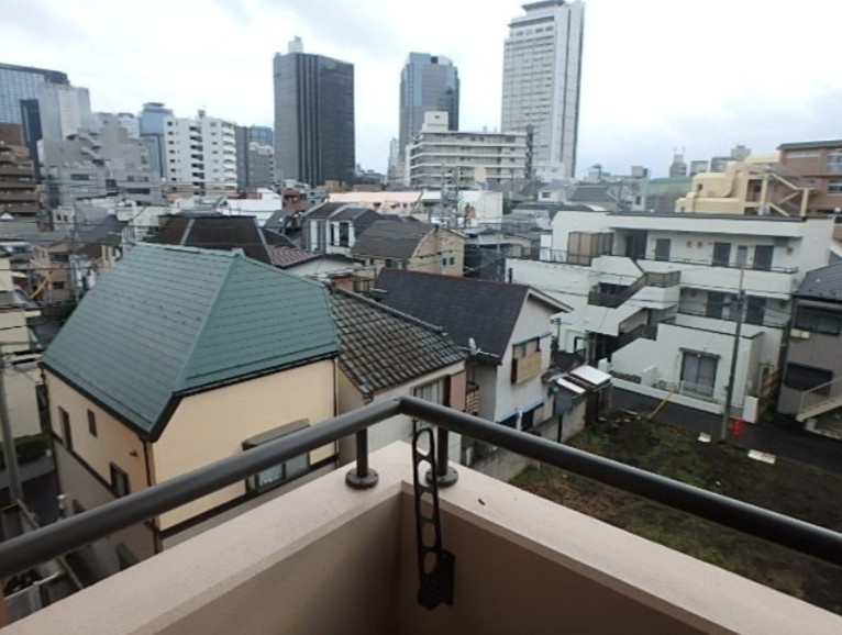 アビオン中野坂上A棟の展望