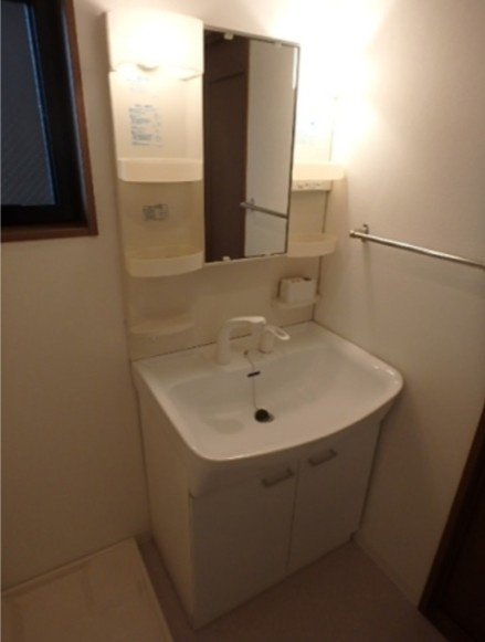 アビオン中野坂上A棟の洗面所