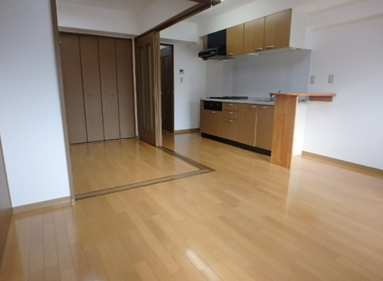 アビオン中野坂上A棟の居間・リビング