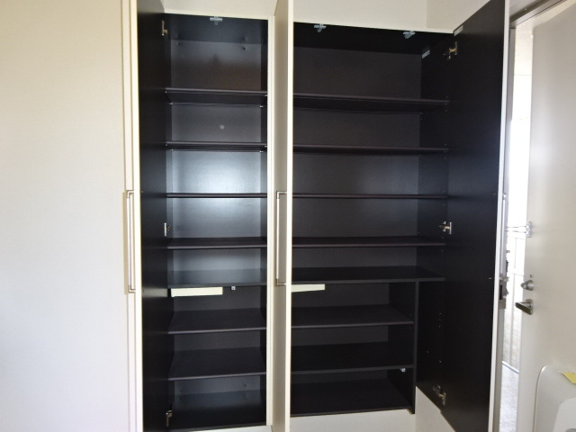 コンシアンスＣの玄関|シューズボックス