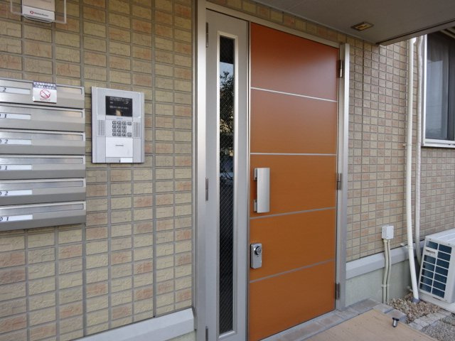 コンシアンスＣのエントランス|オートロック