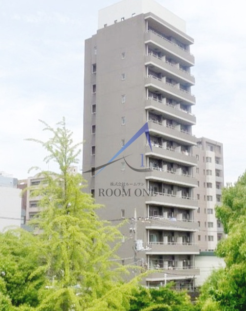 トランスパレントの外観