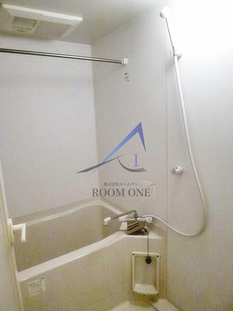 トランスパレントの浴室|お風呂です。