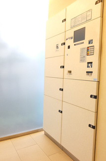 【設備】 | プライムアーバン笹塚 | 宅配ボックス　※参考写真