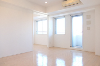 【居間・リビング】 | プライムアーバン笹塚 | ※参考写真