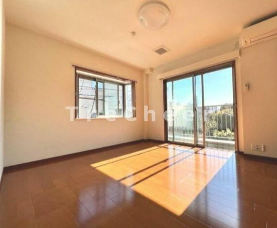 メゾンセキの居間・リビング