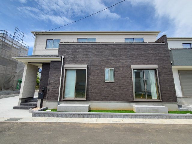 三郷市　戸ケ崎5丁目　新築戸建　全9棟