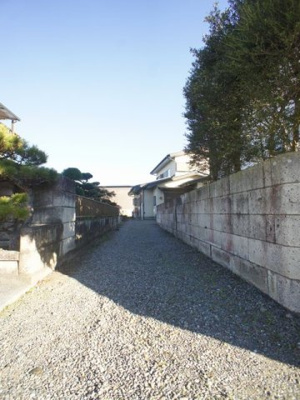 【駐車場】 | 楡木町戸建貸家 | 駐車場が利用できます。