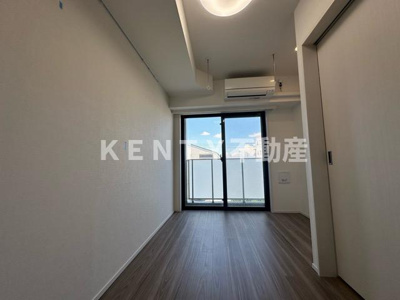 【居間・リビング】 | ＬＵＭＥＥＤ蒲田南 | ゆったり過ごせる居間です