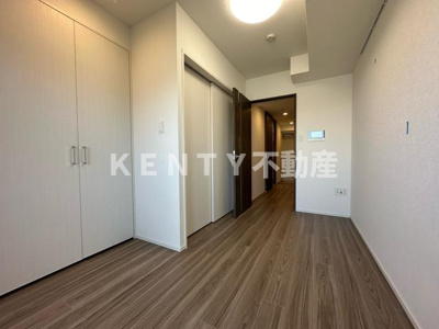 【洋室】 | ＬＵＭＥＥＤ蒲田南 | 使い勝手のいい洋室です