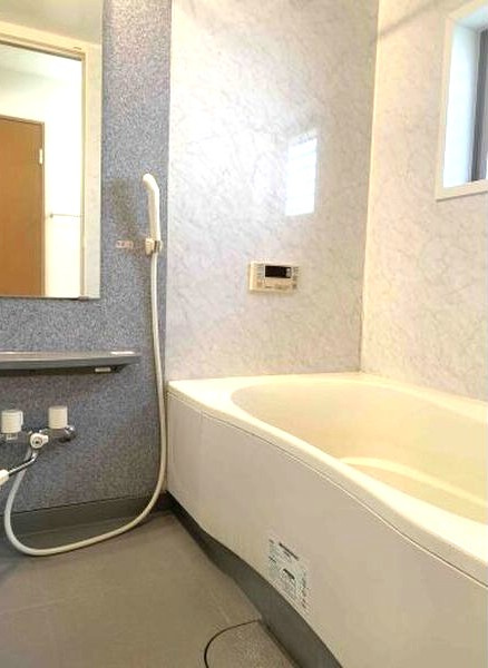 プレール菊住の浴室
