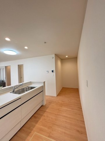 三郷市　戸ケ崎5丁目　新築戸建　全9棟のキッチン|施工例です