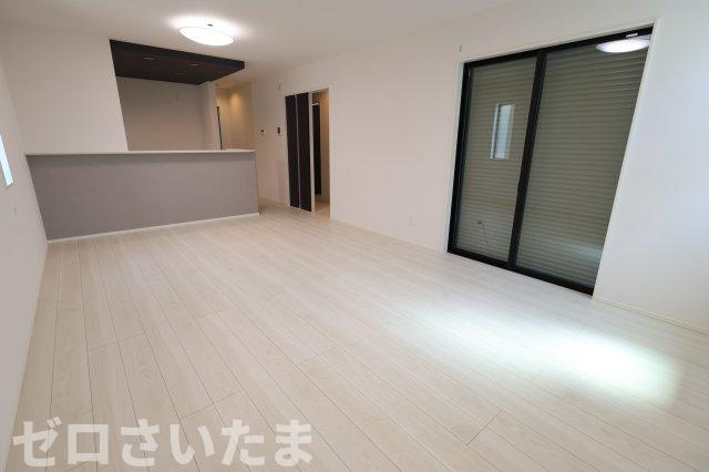 《仲介手数料無料》浦和区木崎１丁目17-3新築一戸建てTIARA