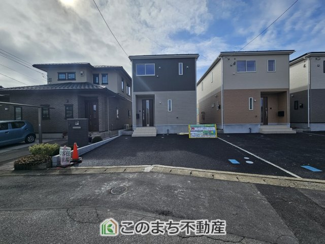 CRADLEGARDEN栃木市大平町西野田第4　4号棟の駐車場
