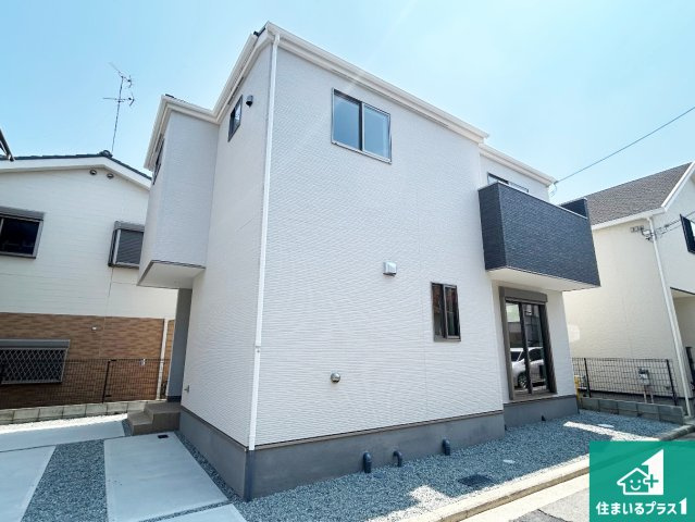 堺市東区北野田　第2期　新築一戸建ての外観|安心の10年保証！外観を美しく保ち、雨水で汚れを落とします！気になることがありましたら、お気軽にお問い合わせください！