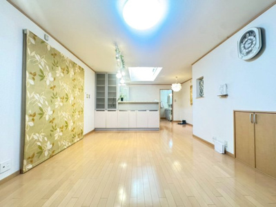 【居間・リビング】 | 豊中市蛍池東町1丁目貸家