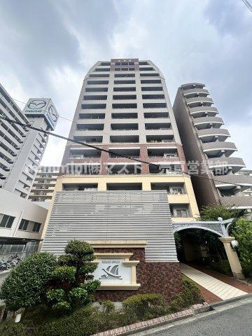 エスリード阿波座の外観