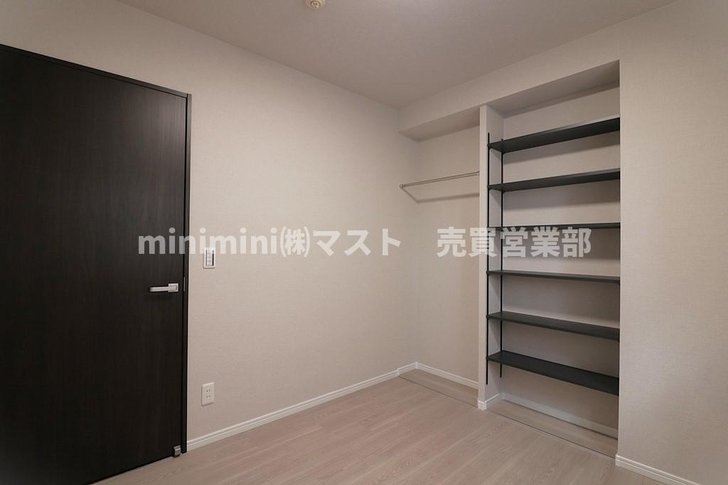 エスリード阿波座の収納