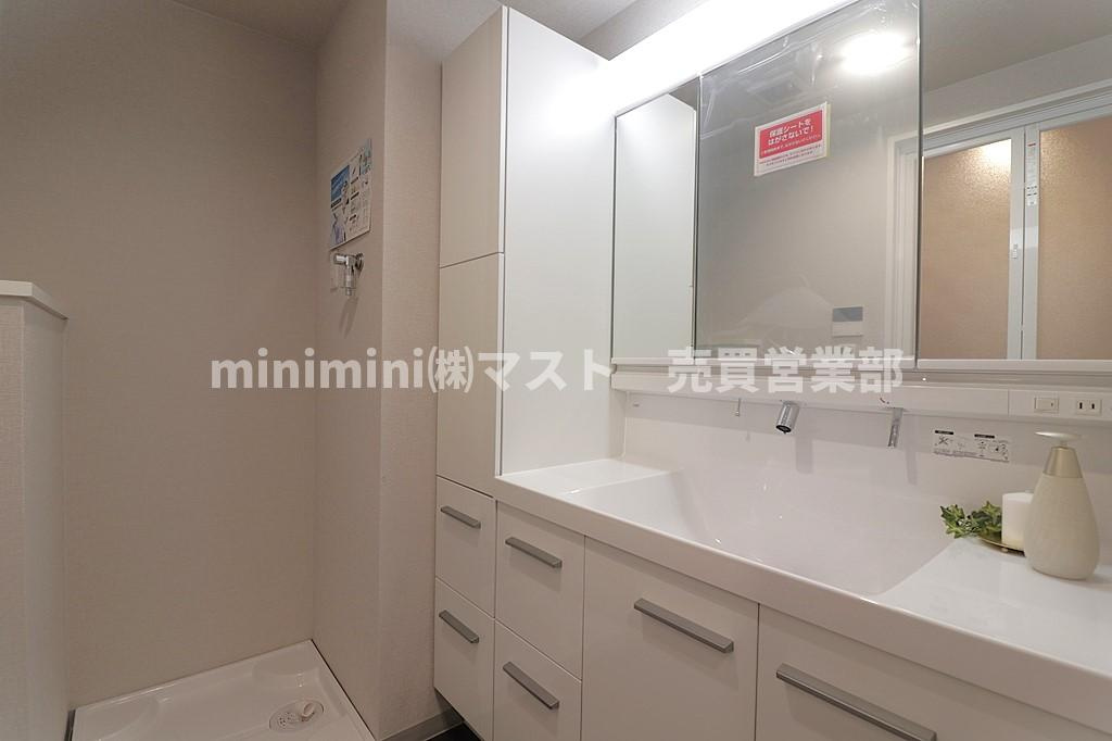 エスリード阿波座の独立洗面台