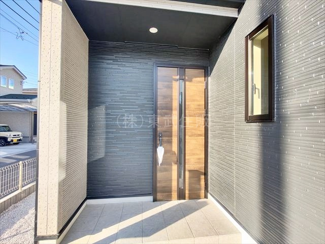 【玄関】 | 小川町小川　全2棟　２号棟 | 落ち着いた雰囲気の玄関です