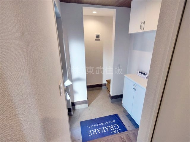 【玄関】 | 小川町小川　全2棟　２号棟 | 明るい玄関です