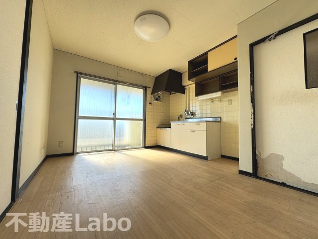 徳島市金沢２丁目の賃貸マンション