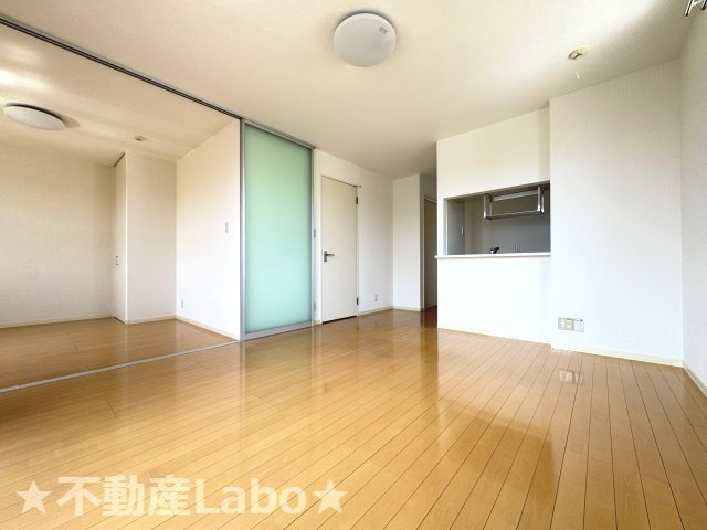 徳島市南沖洲１丁目のアパート