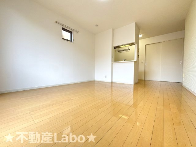 徳島市北沖洲１丁目のアパート