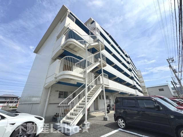 徳島市北矢三町３丁目の賃貸マンション