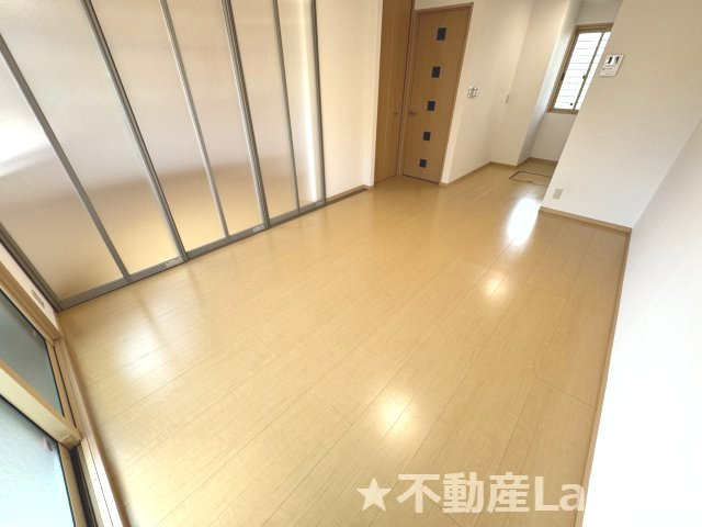 徳島市安宅２丁目のアパート