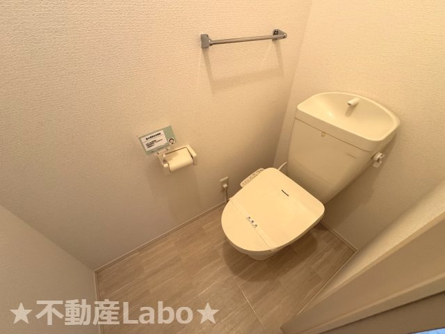 徳島市東吉野町３丁目のアパートのトイレ