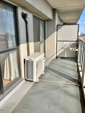 ベルドゥムール草加中央東のバルコニー