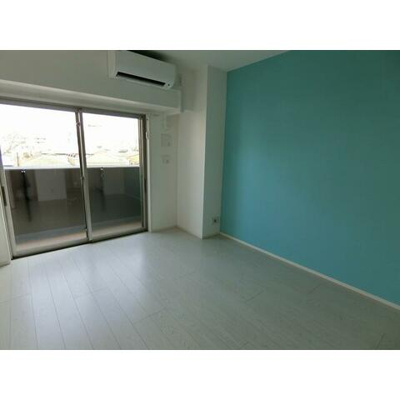 【居間・リビング】 | グランリーヴェル横濱和田町ELMO | 8.6帖の洋室♪