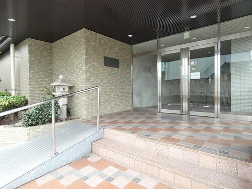 ヴェルデ・コートのエントランス|エントランス　※2025年11月1日撮影時