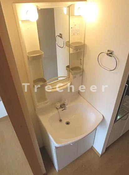 トレス長崎の独立洗面台