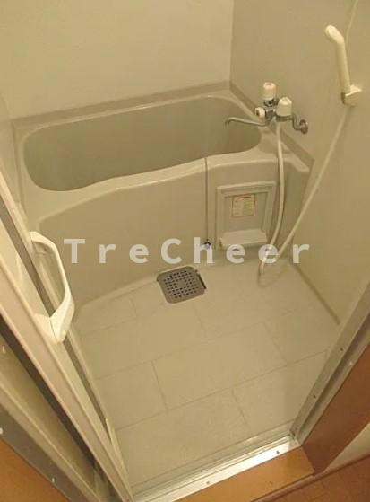 トレス長崎の浴室